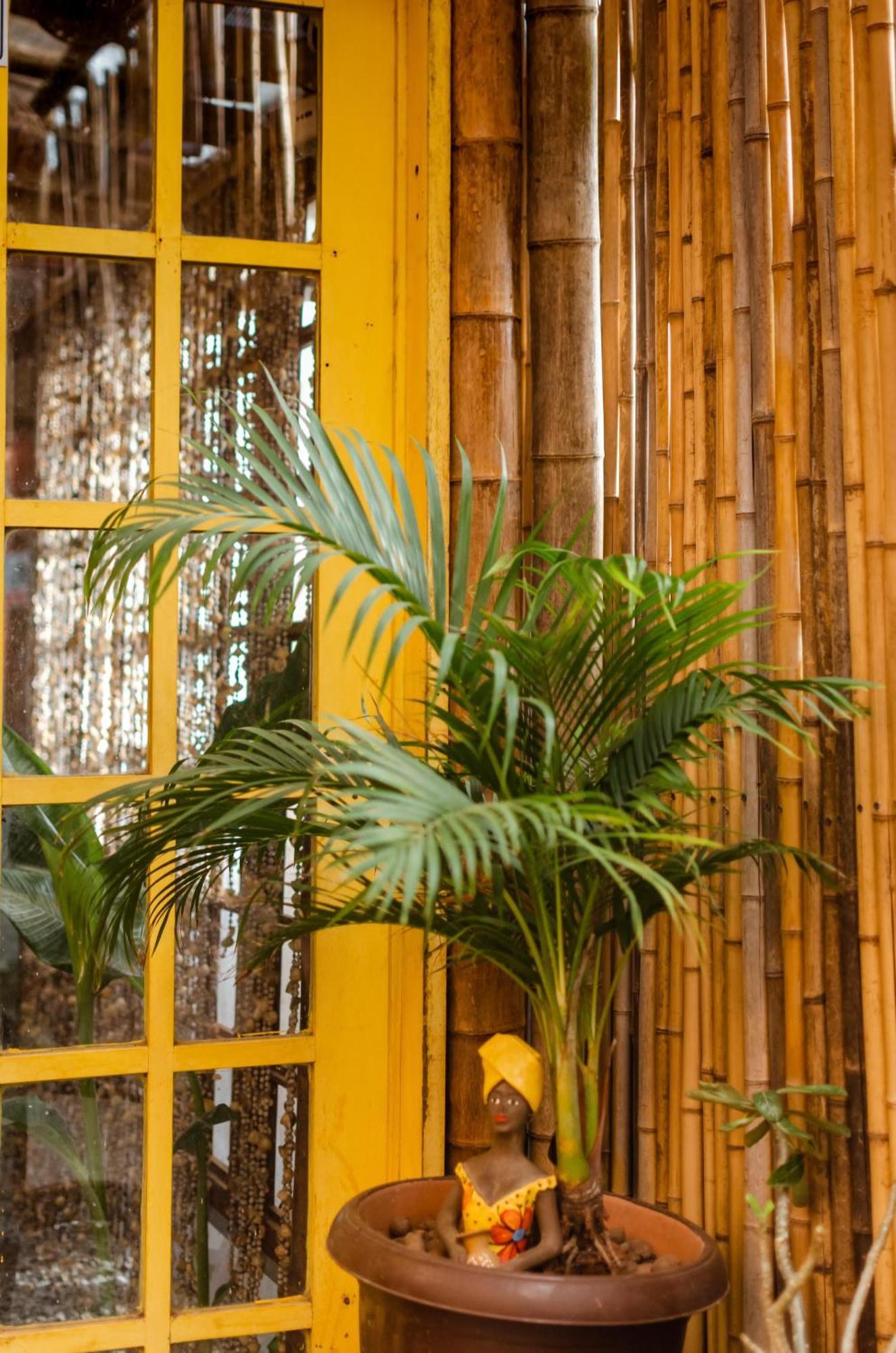 Doce Lar Hostel Noronha Fernando de Noronha Bagian luar foto